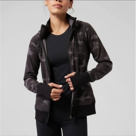 Athleta Triumph Full Zip Jacket Black Camo Sz 1X - Picture 1 of 13
